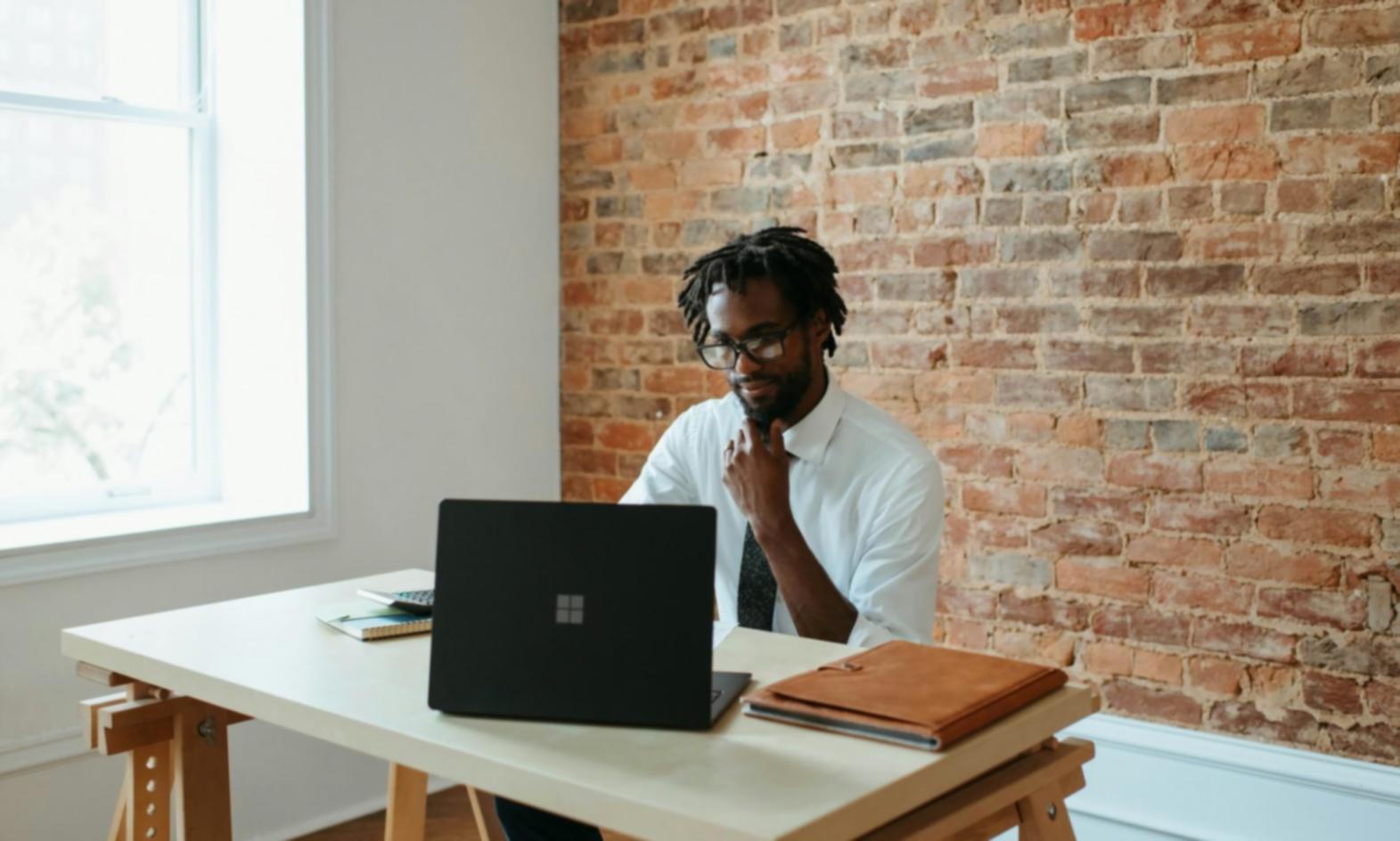 Team von Tilkemon bei der Programmplanung